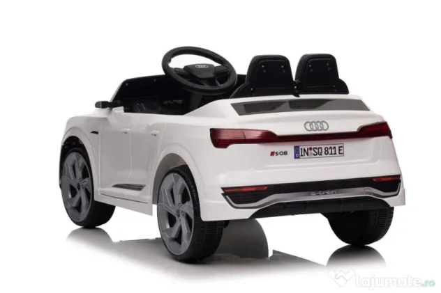 Masinuta electrica pentru copii Audi SQ8 2x 35W 12V MP3 player #white