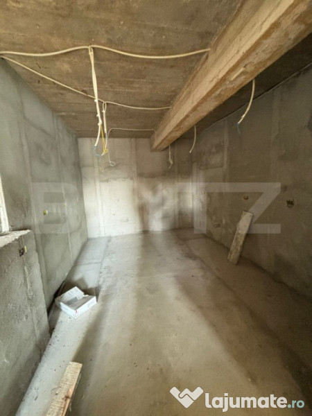 Casa individuala 240mp, semifinisat, loc.Dolhasca
