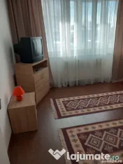 Apartament o camera zona Dambovita 