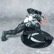 Figurina produsul este Nou