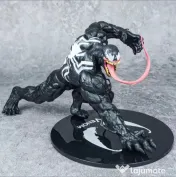 Figurina produsul este Nou