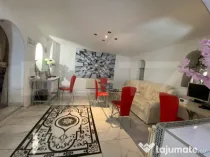 Casa Bontida cu mai multe anexe de inchiriat pe parcursul fe