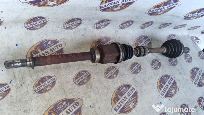 Planetara dreapta fata Nissan Juke 1.5 Motorina 2011