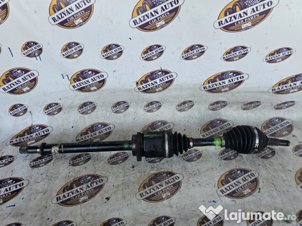 Planetara dreapta fata Nissan Qashqai 1.6 Motorina 2012