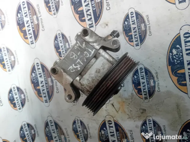 Pompa servodirectie Ford Focus 2 1.5 Benzina 2010