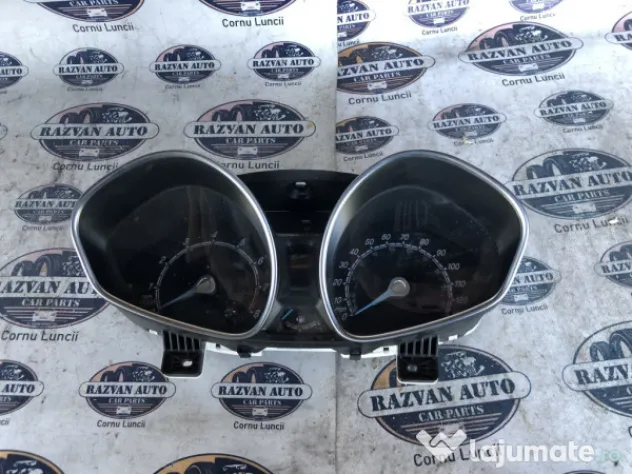 Ceasuri Bord UK Ford B-MAX 2015