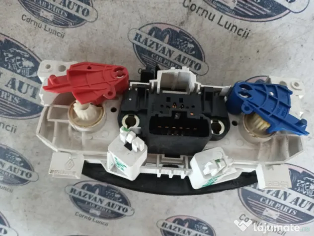 Panou comanda clima Dacia Duster 2013