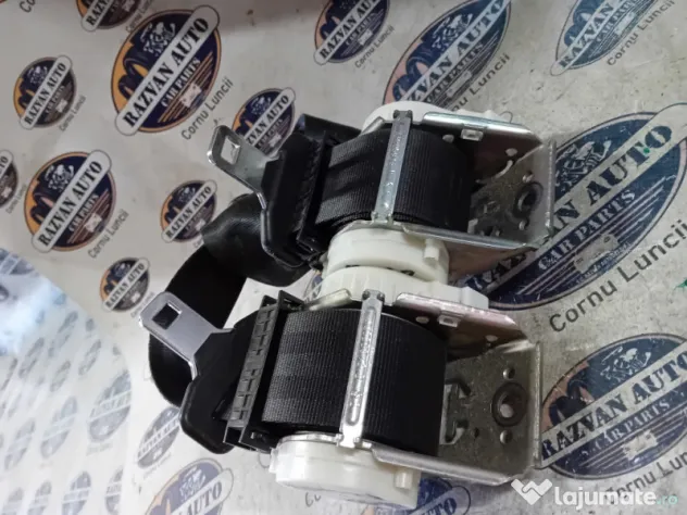 Set centuri spate stanga-dreapta Ford Focus 3