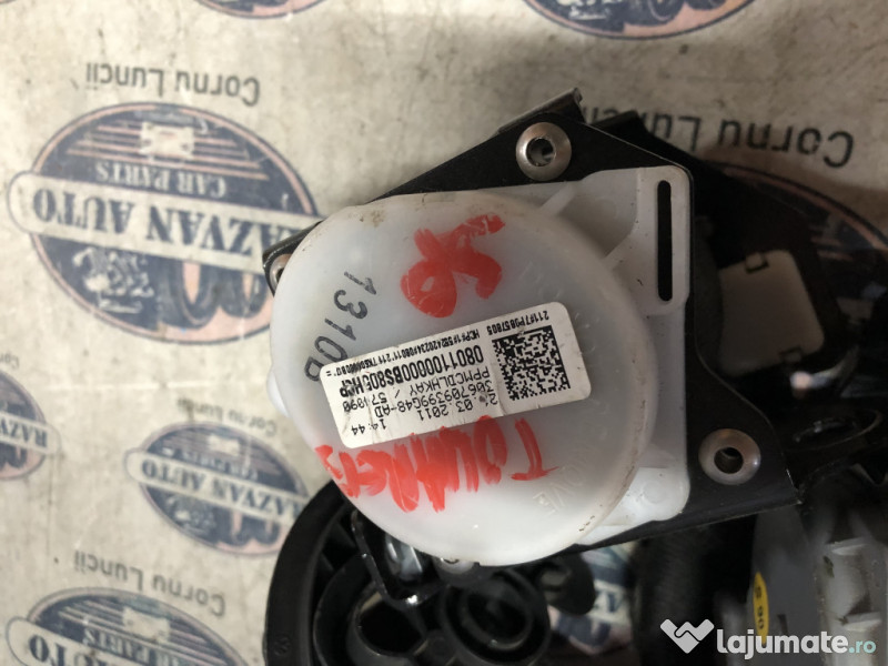 Set centuri spate stanga-dreapta Volkswagen Touareg 2011