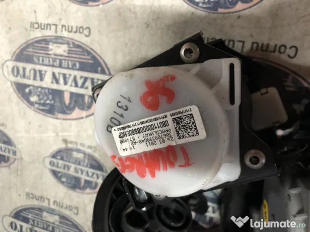 Set centuri spate stanga-dreapta Volkswagen Touareg 2011