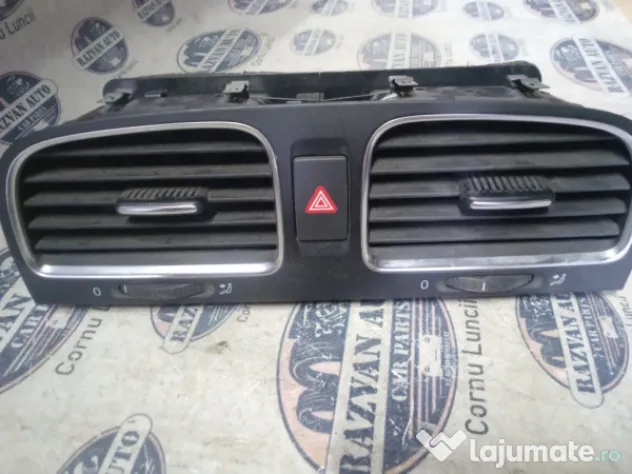 Grila ventilatie centrala Volkswagen Golf 6 2010