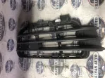 Grila centrala dreapta Volkswagen Touareg 2012