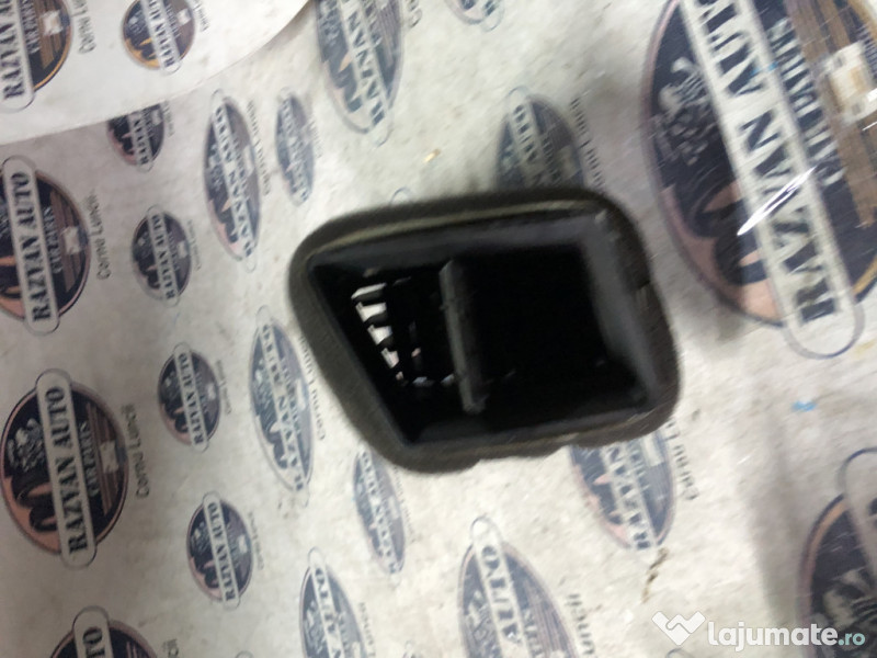Grila ventilatie stanga Kia Sportage 2014
