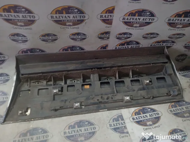 Bandou usa dreapta spate Volkswagen Touareg 2012