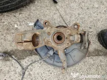 Fuzeta stanga fata Volkswagen Touran 1.9 Motorina 2006