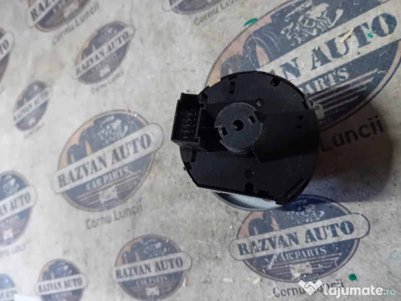 Bloc lumini Volkswagen Passat B7 2012