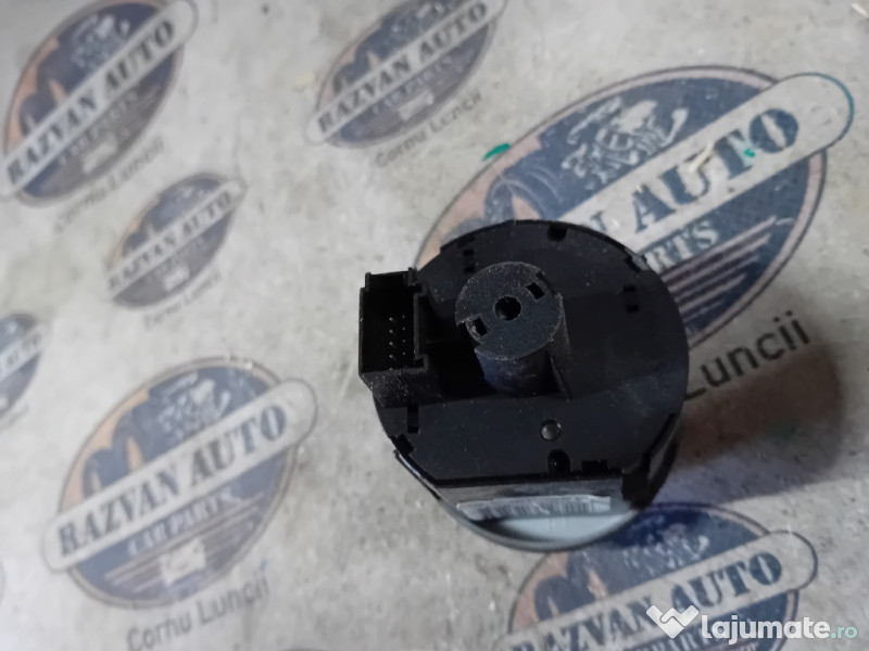 Bloc lumini Volkswagen Passat B7 2012