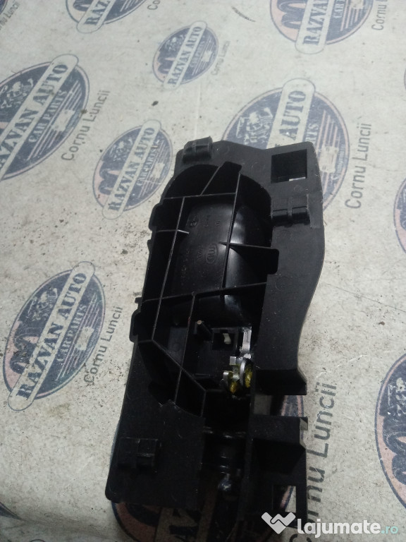 Maner interior dreapta fata Citroen C4 2010