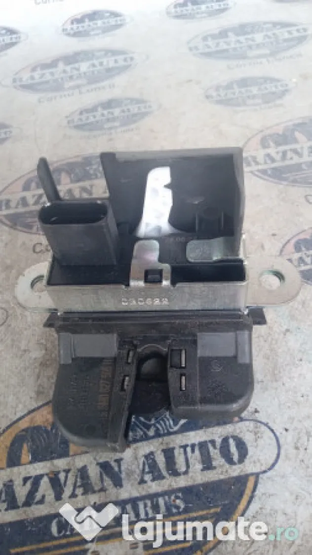 Broasca hayon Volkswagen Golf 5 Plus