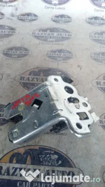 Broasca hayon Volkswagen Jetta 2012