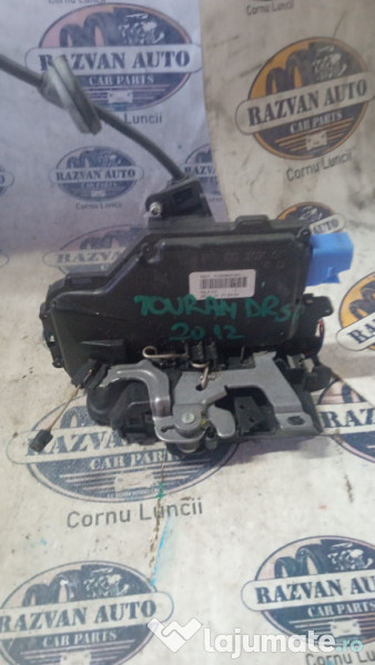 Broasca dreapta spate Volkswagen Touran 2012