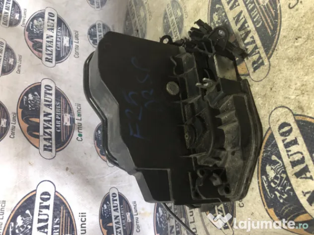 Broasca dreapta spate BMW X3 F25 2013