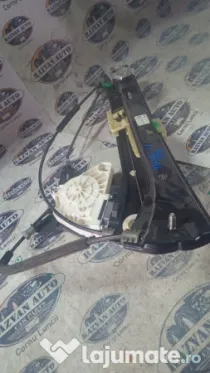 Macara geam dreapta fata Volkswagen Passat B8 2016
