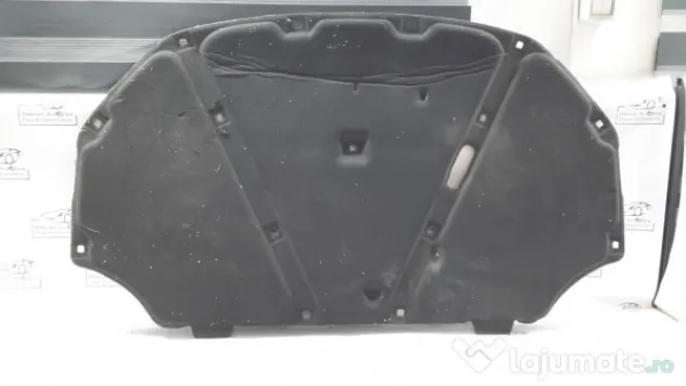 Pâsla capotă Volkswagen Jetta 2012