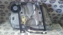 Macara geam dreapta fata Volkswagen Caddy 2008