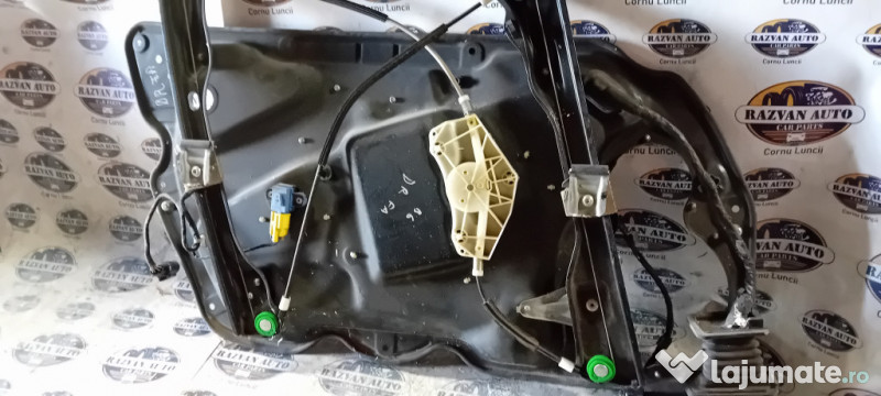 Macara geam dreapta fata Volkswagen Passat B6 2006