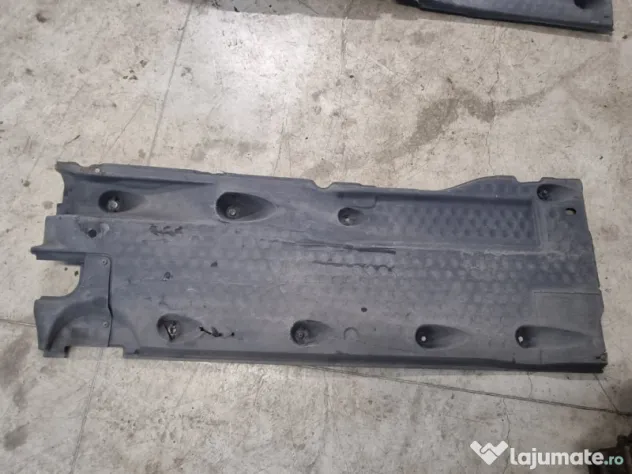 Scut lateral dreapta Volkswagen Passat CC 2014