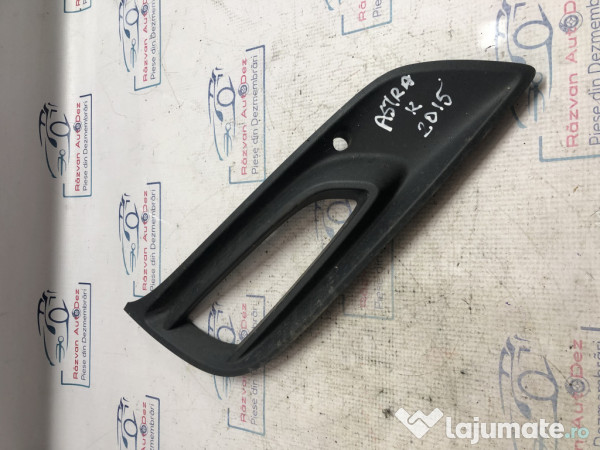 Grila proiector stanga Opel Astra K 2015