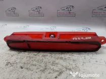 Stop central hayon Mazda 6 2006