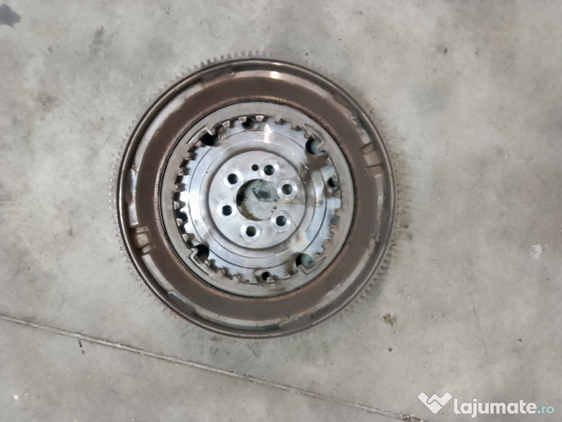 Volanta cutie automata Audi A3 8V 1.4 Benzina 2017