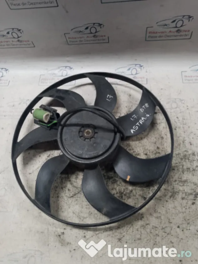 Electroventilator Opel Astra J 1.7 2011
