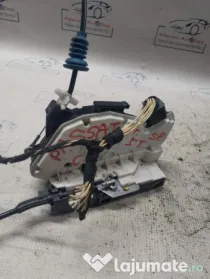 Broasca stanga spate Volkswagen Passat CC 2011