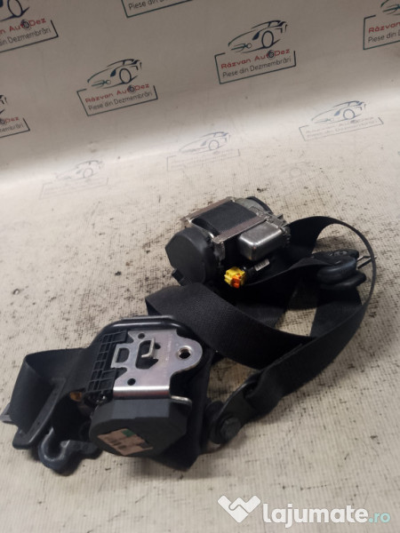 Set Centuri fata cu capsa Mercedes B-Class 2008