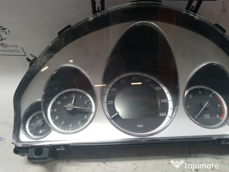 Ceasuri Bord UK Mercedes E-Class W212 2.2 Motorina 2012