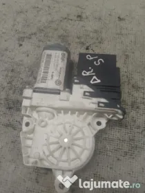 Motoras macara dreapta spate Volkswagen Touran 2007