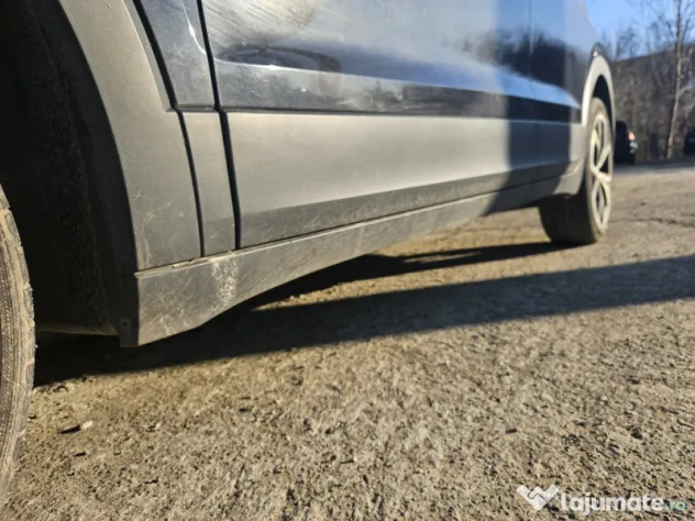Prag stanga plastic Volkswagen T-CROSS 2021