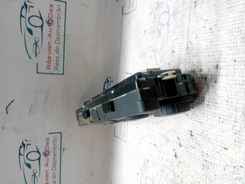 Panou comanda clima Volkswagen Scirocco 2011