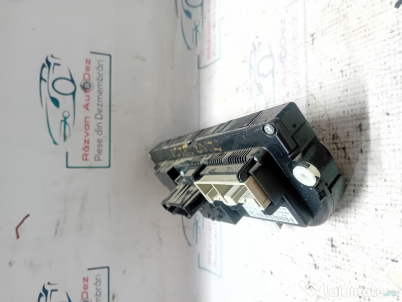 Panou comanda clima Volkswagen Jetta 2012