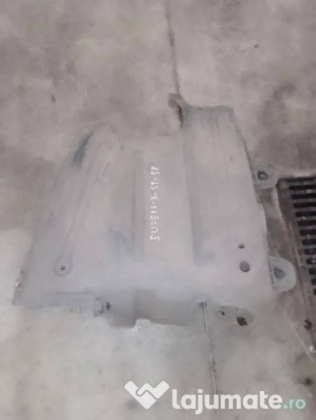 Scut lateral stanga Skoda Superb 3 Berlina 1.6 Motorina 2017