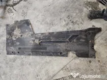 Scut lateral stanga BMW Seria 3 GT F34 2012