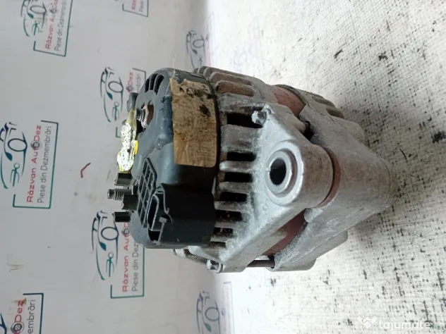 Alternator Opel Insignia 1.3 2008