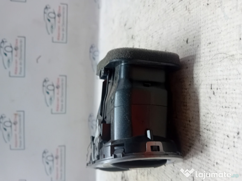 Grila ventilatie dreapta Volkswagen Tiguan 2011