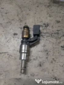 Injector Volkswagen Golf 5 1.6 Benzina 2010