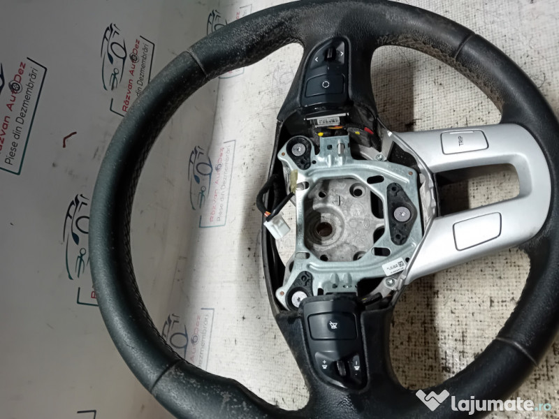 Volan cu comenzi Kia Ceed 2008