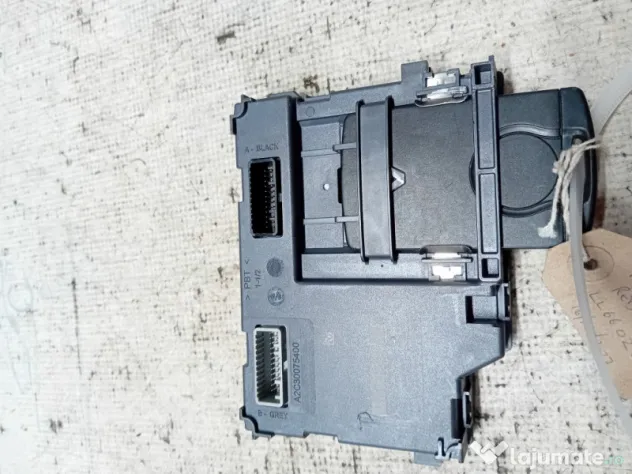 Modul cititor cartela Renault Clio 4 1.2 Benzina 2016
