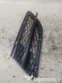 Grila proiector stanga BMW E90 2011